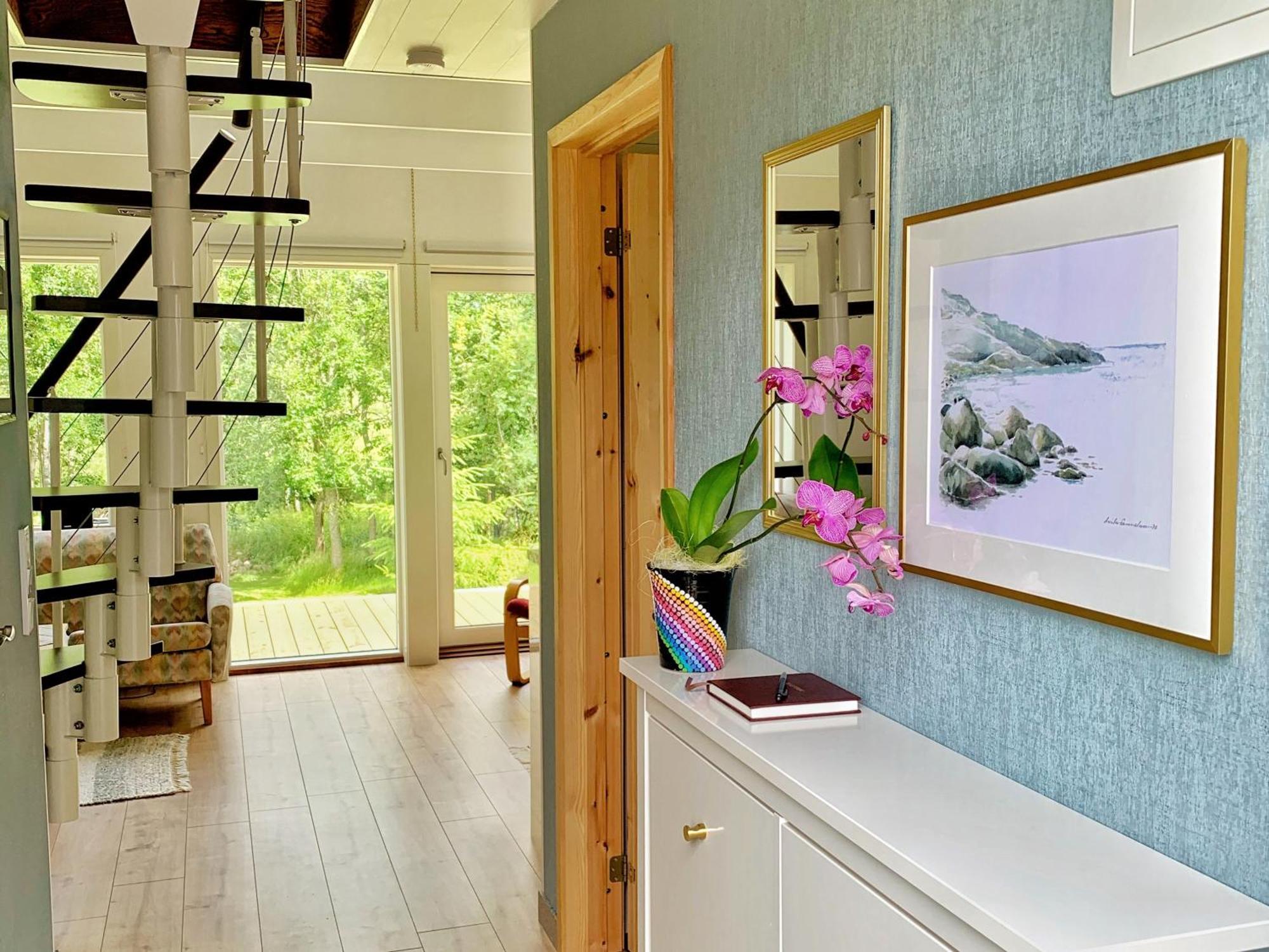 The Blomsholm Cabin - Recharge Your Electric Car Strömstad المظهر الخارجي الصورة